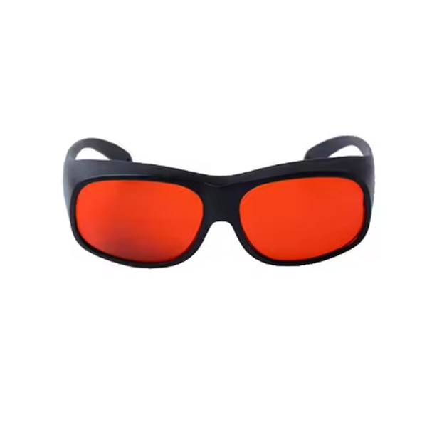 بعض المتطلبات المحددة للنظارات الواقية من الليزر في الولايات المتحدة 